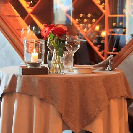 - Restaurant L'hortensia Noyalo